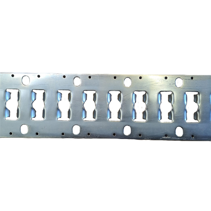 Rakományrögzítő sín horganyzott 3000 mm kutyacsont